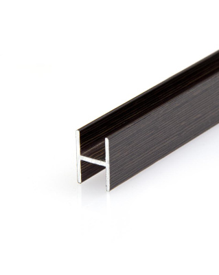 7.ПАРТНЕР Профиль межсекционный без самореза, Венге темный (5,8м) 